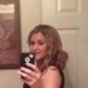 Meet your Posher, Alma